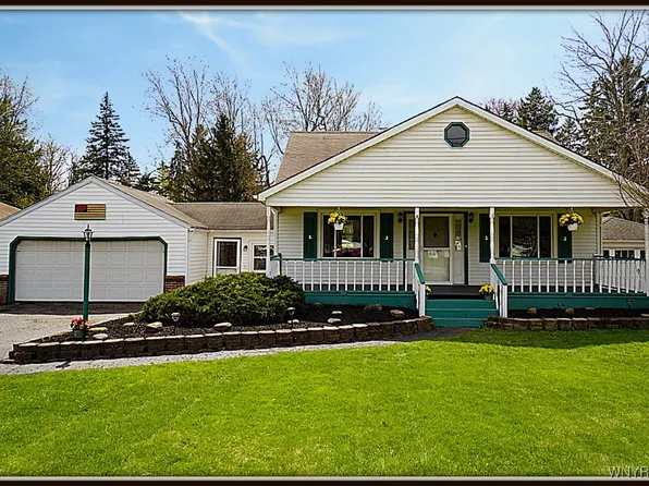 4233 Seneca St, Buffalo, NY 14224