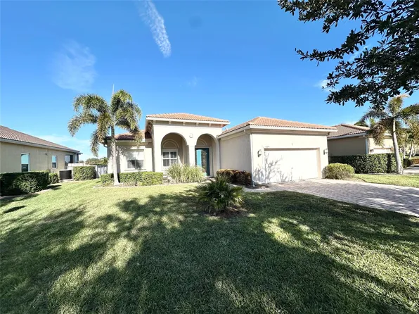 6104 Santa Margarito Dr, Fort Pierce, FL 34951