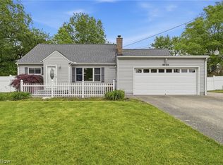 9828 Sunny Ln, Streetsboro, OH 44241