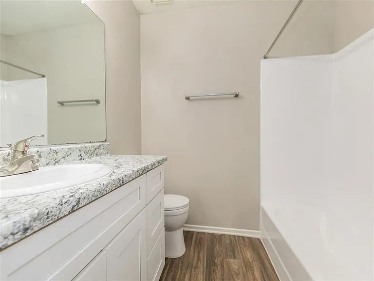 Carmel Apartments — Photo 44