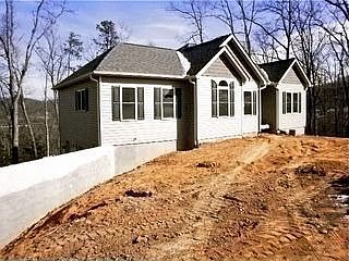 2nd image of 34 Ben Owenby Rd