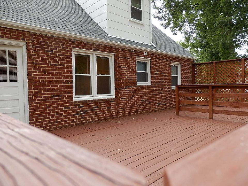 2nd image of 3459 Annandale Rd