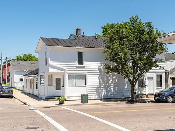 2nd image of 33 N Main St