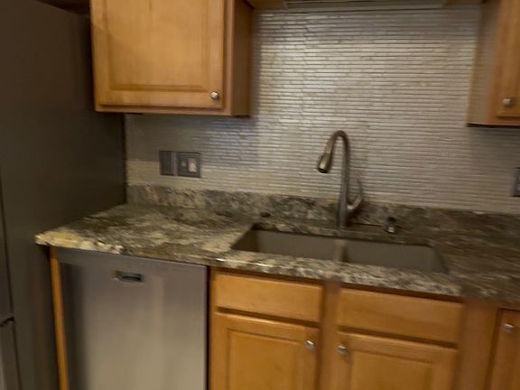 5th image of 16650 Las Ramblas Ln Unit H