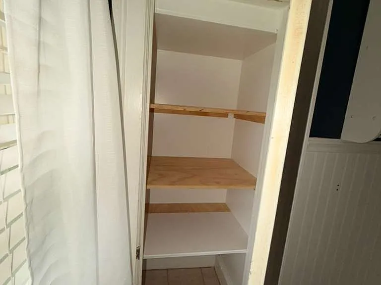 31 Sheridan Ave #2 — Photo 16