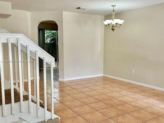 4th image of 13804 SW 275th St #13804