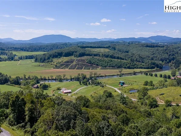 14 Riverstone Drive, Laurel Springs, NC 28644