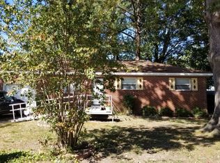 133 Saint Stephens Dr, Newport News, VA 23602