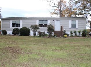 1590 Rock Castle Rd, Goochland, VA 23063