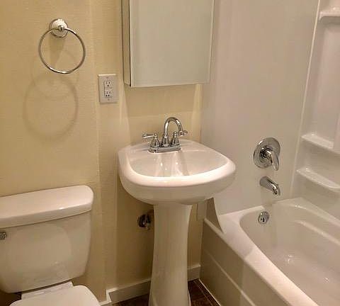 5th image of 610 2nd Ave W APT 105