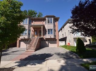 427 Washington Ave #427, Cliffside Park, NJ 07010