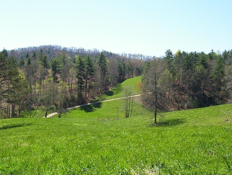 2nd image of 5565 Candy Mountain Rd