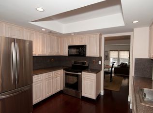 148 The Knoll, Syosset, NY 11791