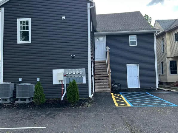 116 N Market St, Selinsgrove, PA 17870