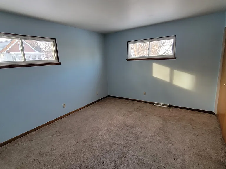 4013 Claire St — Photo 15