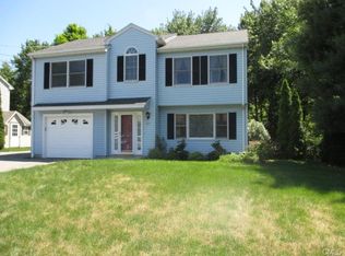 405 Roses Mill Rd, Milford, CT 06460