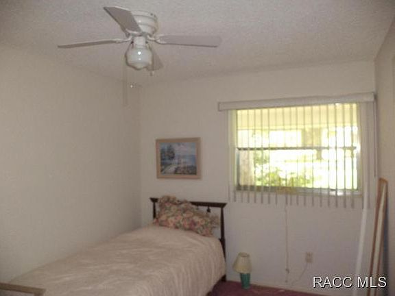 4th image of 9055 N Golfview Dr