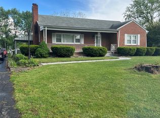 2938 S Pleasant Valley Rd, Winchester, VA 22601