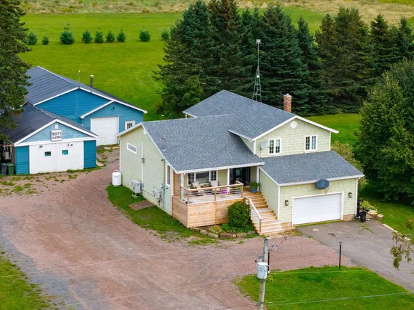 79 Waterside Rd, Bedford Parish, PE C1B 0S7