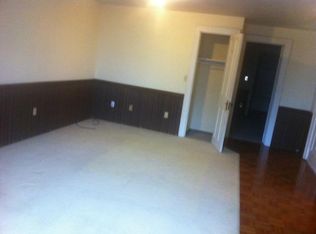 1102 N 3rd St APT 2, Harrisburg, PA 17102