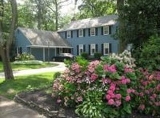 102 Lavenham Rd, Cherry Hill, NJ 08003