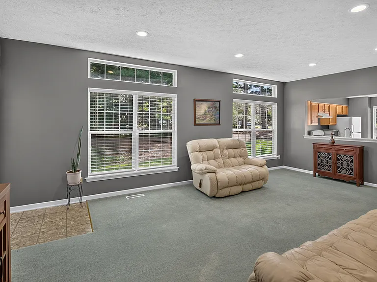 11309 Lake Meadow Ln — Photo 16