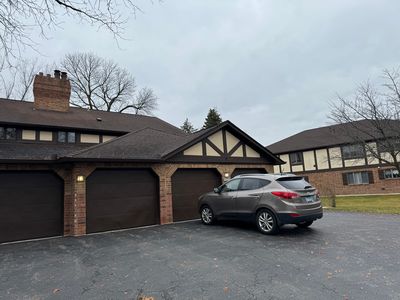 13252 S Country Club Ct APT 1B, Palos Heights, IL, 60463