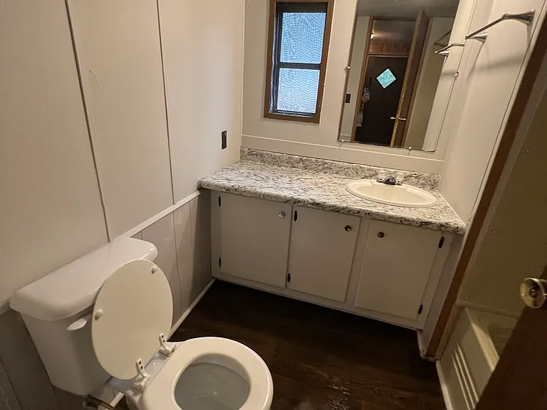 536 Abbott Rd #13 — Photo 9