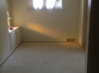 17700 Greenview Ave, Detroit, MI 48219