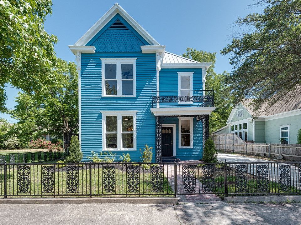 1st image of 2316 Park St