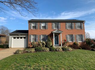 7636 Trail Run Rd, Falls Church, VA 22042