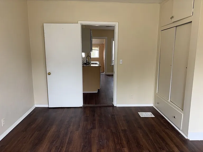 20547 Fuller Ave — Photo 25