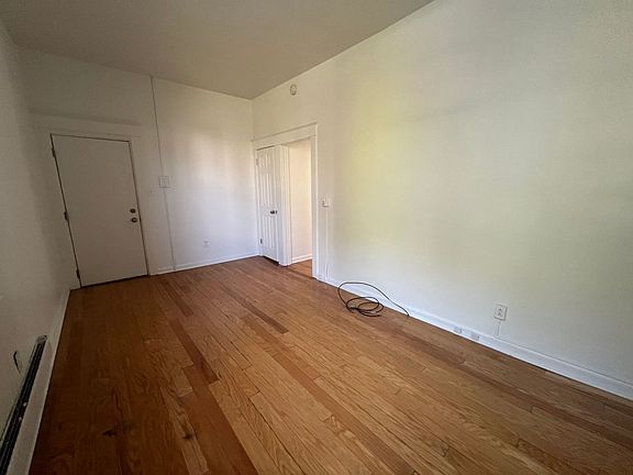 5th image of 5721 Stanton Ave APT 5