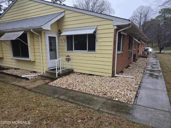 13 Lexington Drive #D, Whiting, NJ 08759