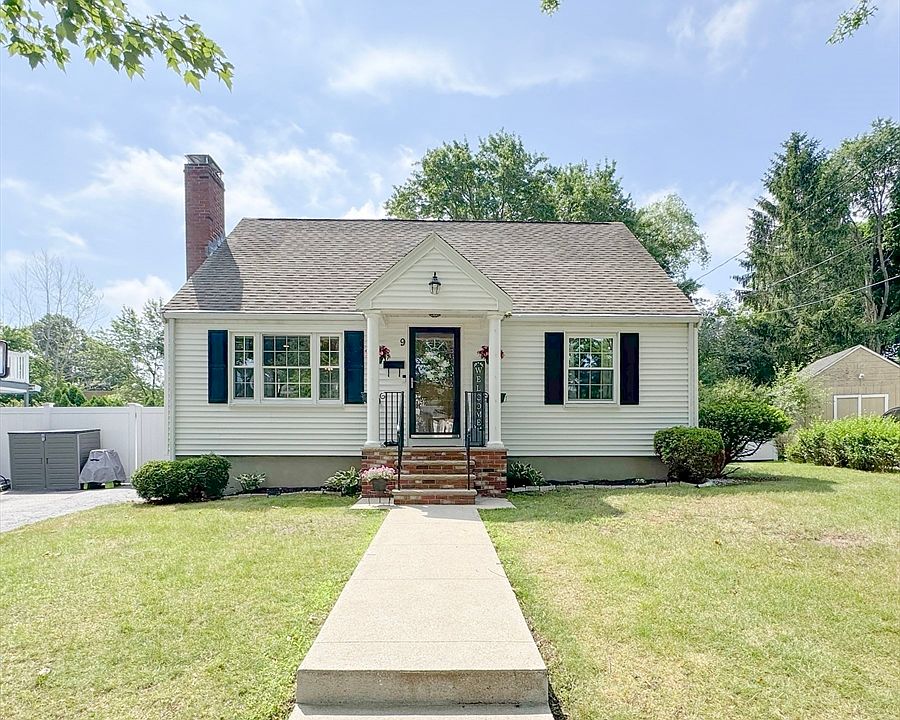 1st image of 9 Reynolds Rd