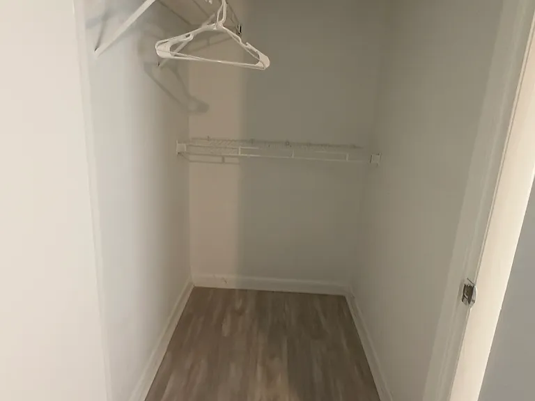 1430 Collegiate Cir #1 — Photo 8