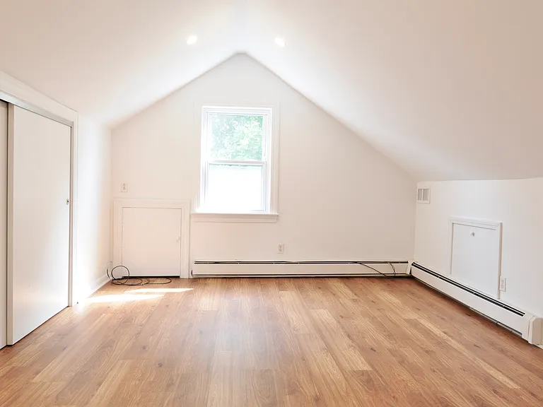 120 Farwell St #2 — Photo 20