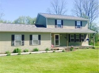 7680 W Sharpe Rd, Fowlerville, MI 48836