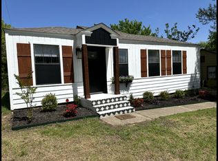 5020 Langley Rd, River Oaks, TX 76114