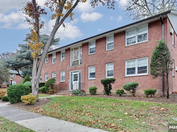 26-19 Fair Lawn Ave APT E, Fair Lawn, NJ 07410