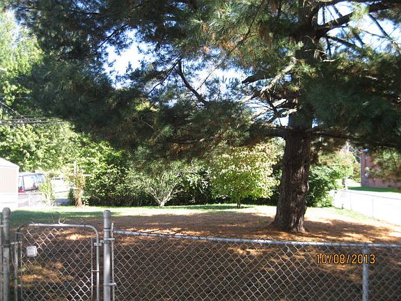 5th image of 8388 Green St