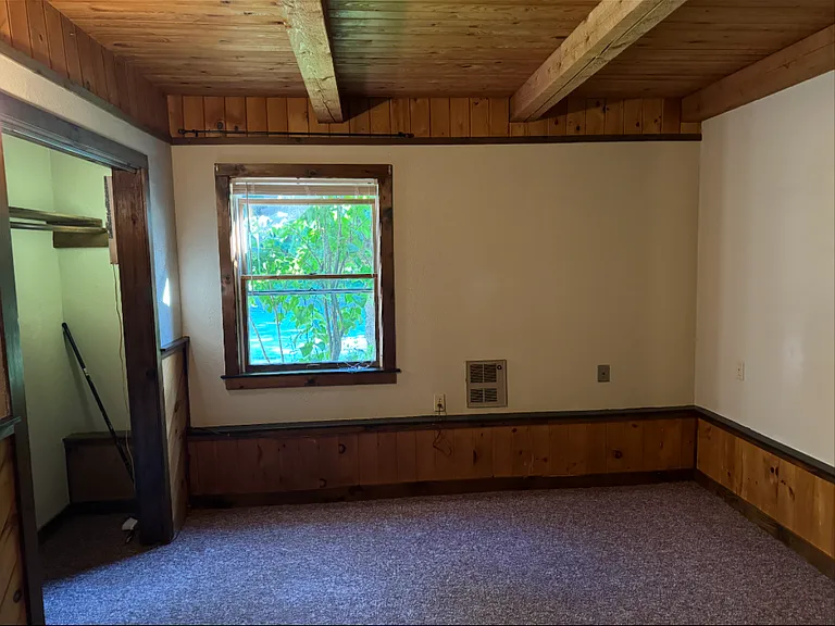 115 Vacation Estates Ln — Photo 2