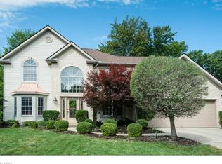 19006 Bears Paw Ln, Strongsville, OH