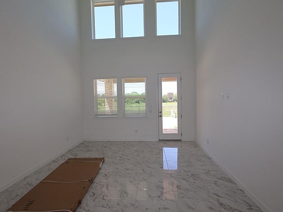 5th image of 23662 Gulf Prairie Dr