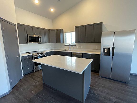 2nd image of 1408 Cottage Park Dr