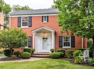 301 S Chandler Ave, Elmhurst, IL