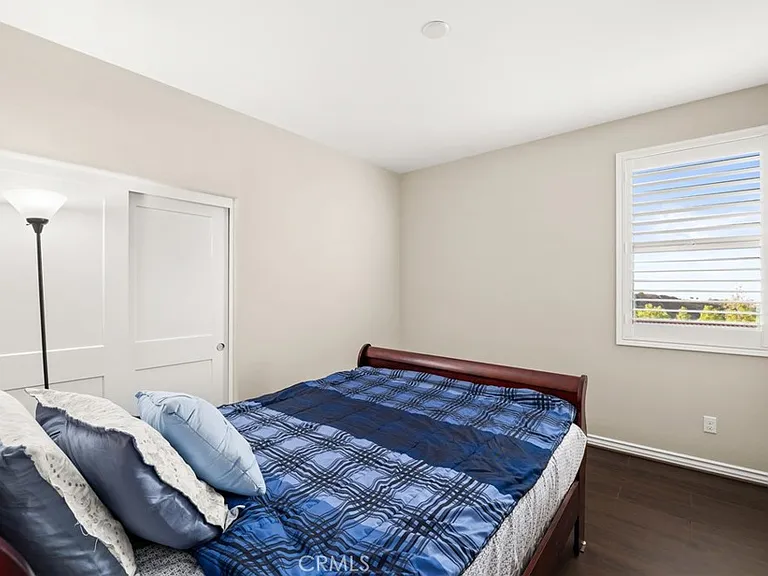 2413 Sierra Bella Dr — Photo 38