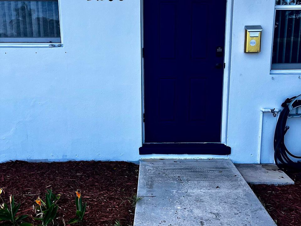 1st image of 4209 S Olive Ave