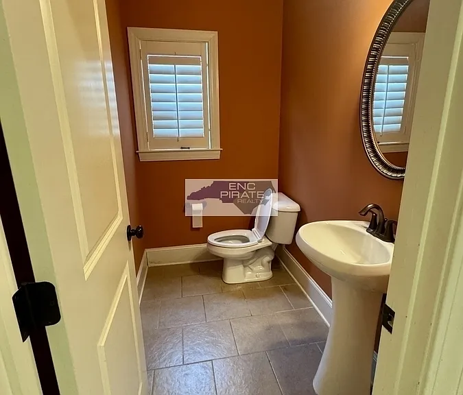 1629 Brook Hollow Dr #A — Photo 24
