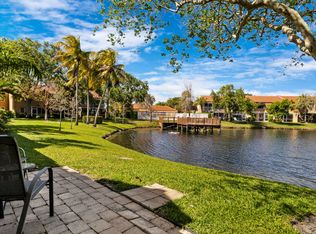 638 N University Dr, Plantation, FL 33324